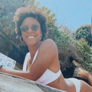 Meet your Posher, Chantelle